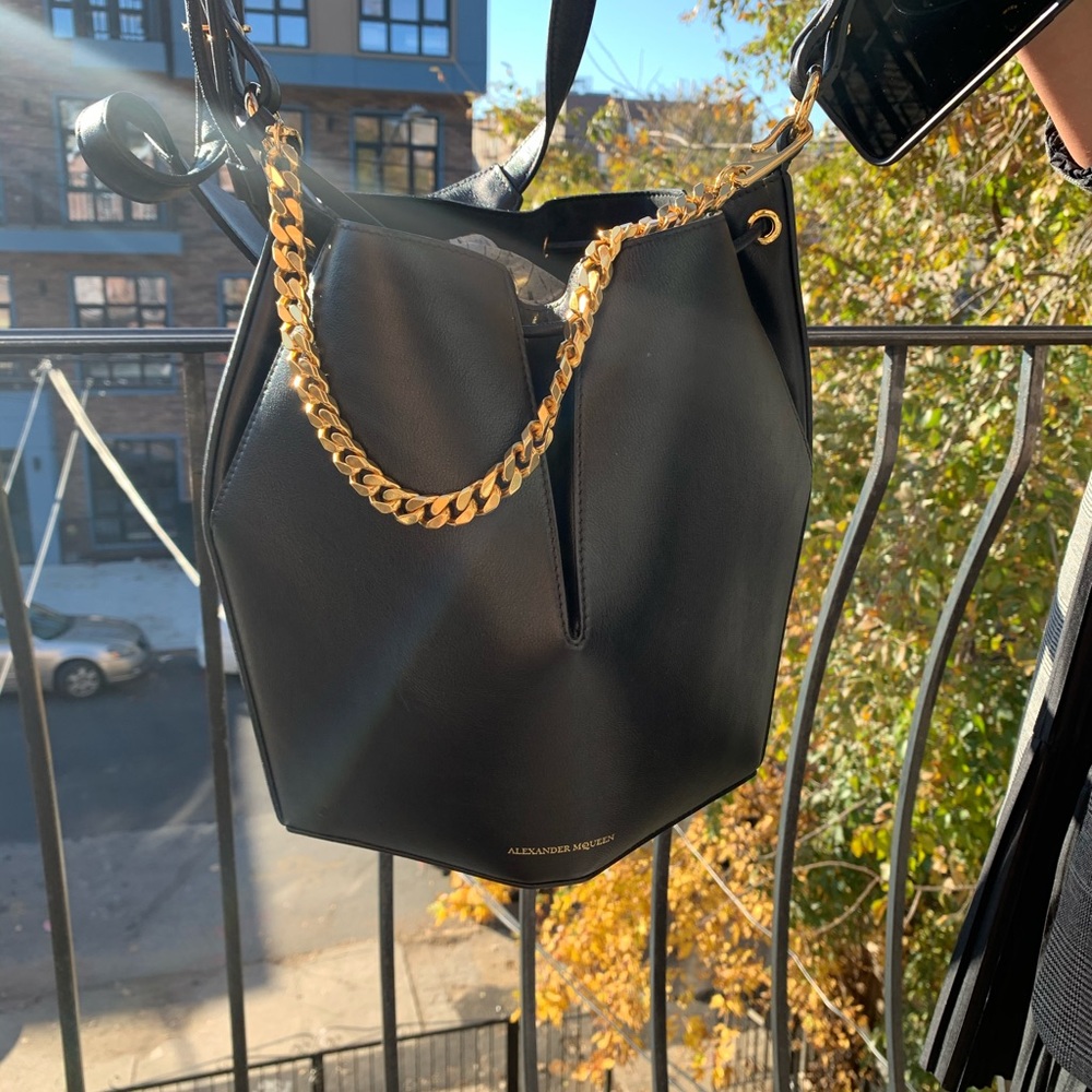 Brand new with tags Alexander McQueen bucket bag